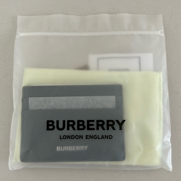 Brand new Burberry Leather Logo Outlet Card Holders - Picture 3 of 4